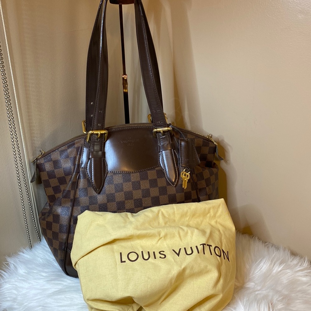 LV Verona mm size